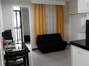 Big M Condotel Las Piñas Kültér fotó
